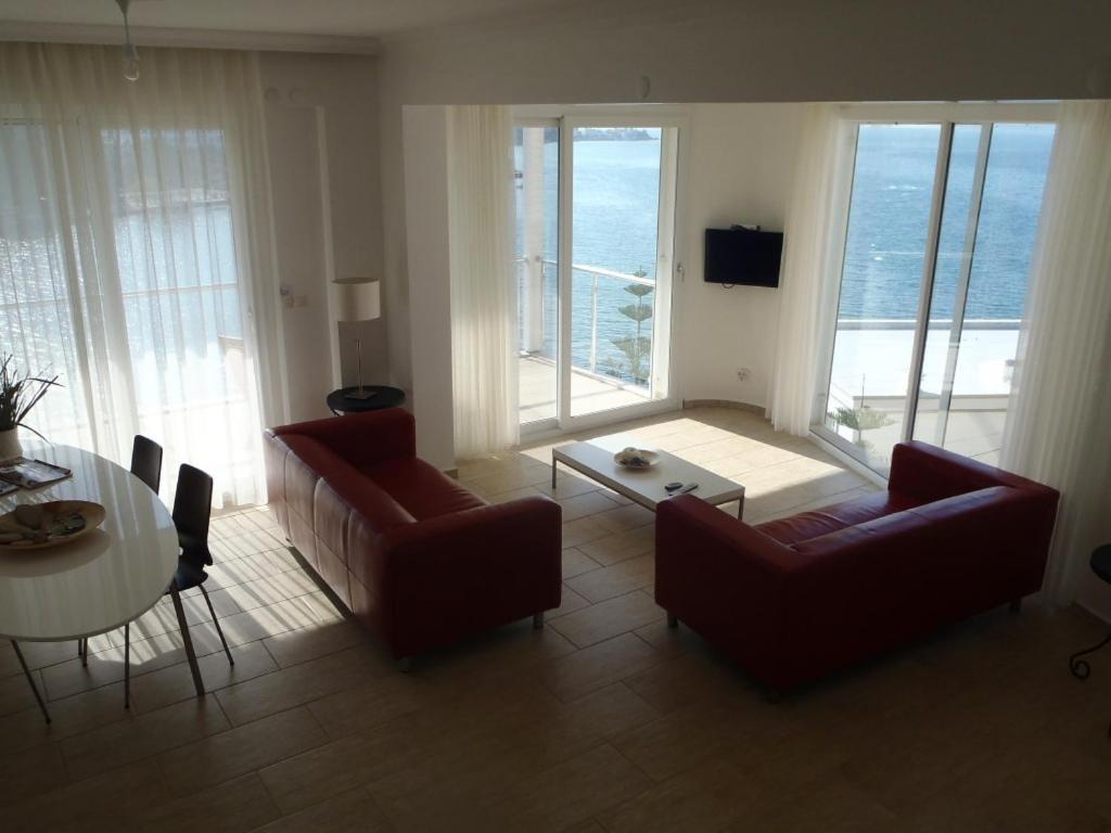 Gulluk Marina View Residence מראה חיצוני תמונה